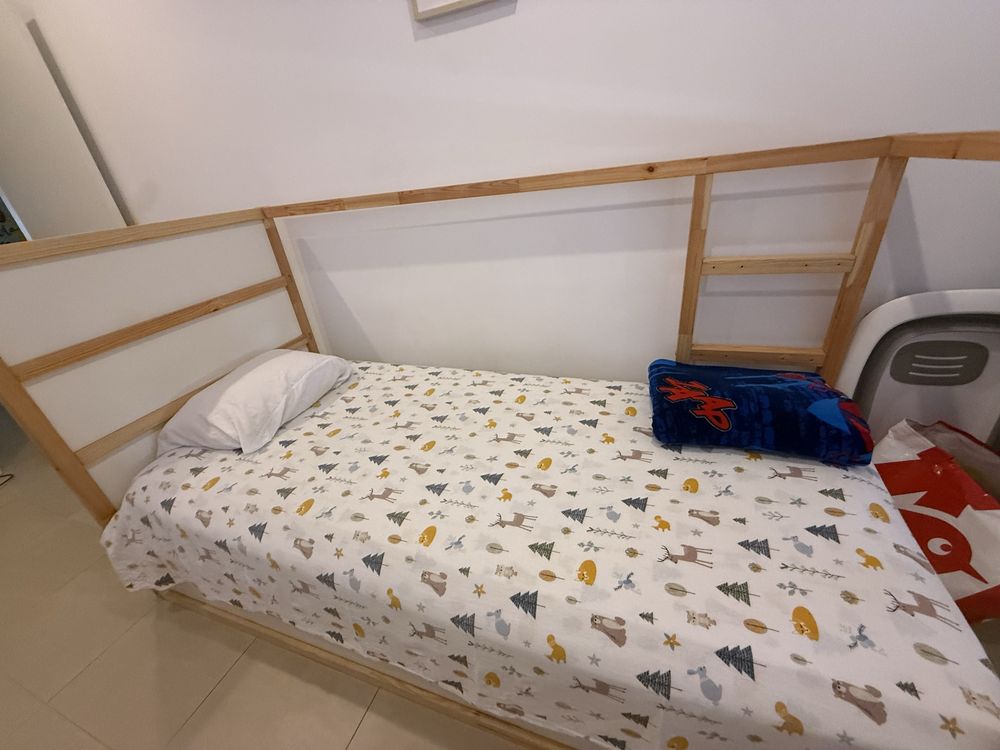 Cama Kura Ikea reversivel
