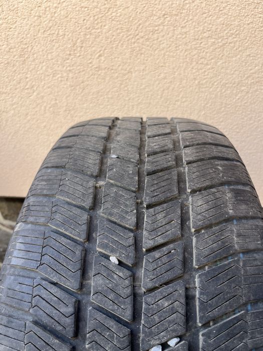 Резина зимова,вживана 255/50R19 Barum 107V