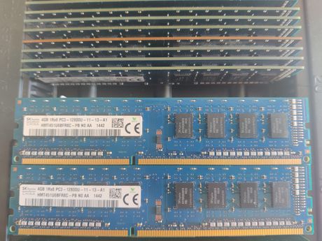 Память SKHynix 8GB (2x4Gb) DDR3 1600MHz, есть количество