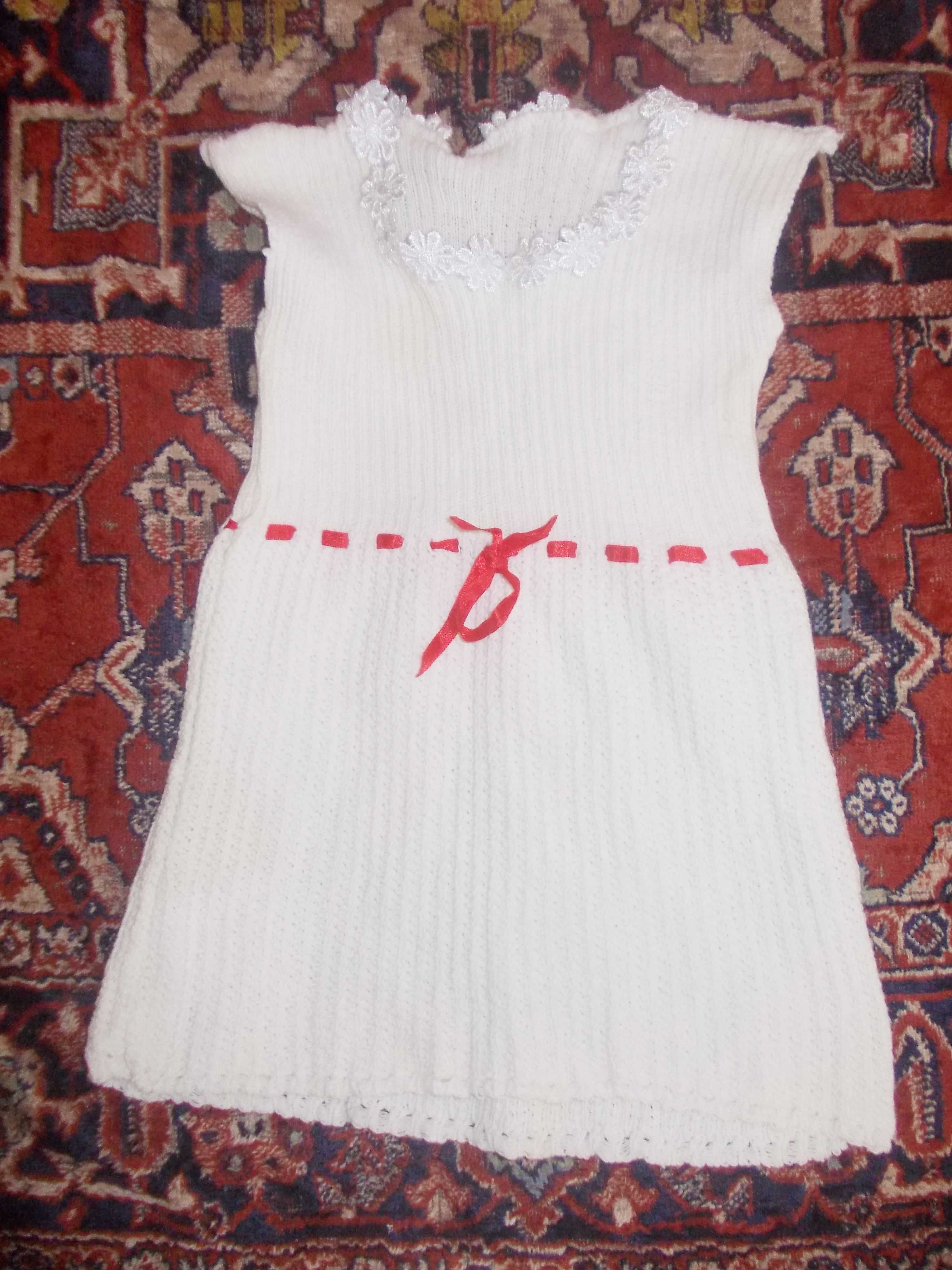Платье белое трикотаж вязка р.80-86 на 1-2 года ТОЛЬКО ДОНЕЦК