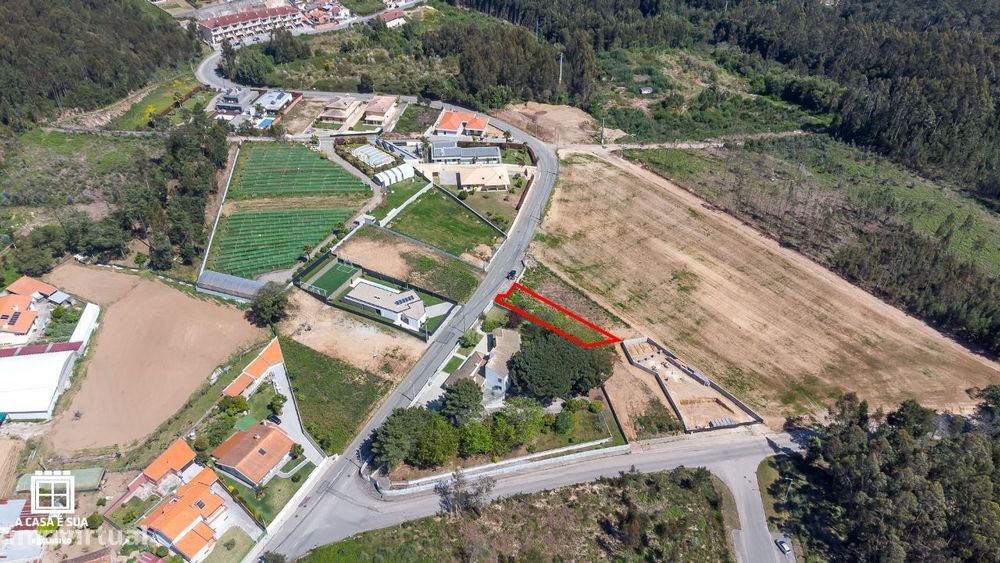 Lote com 450 m2 em Souto - Exclusivo