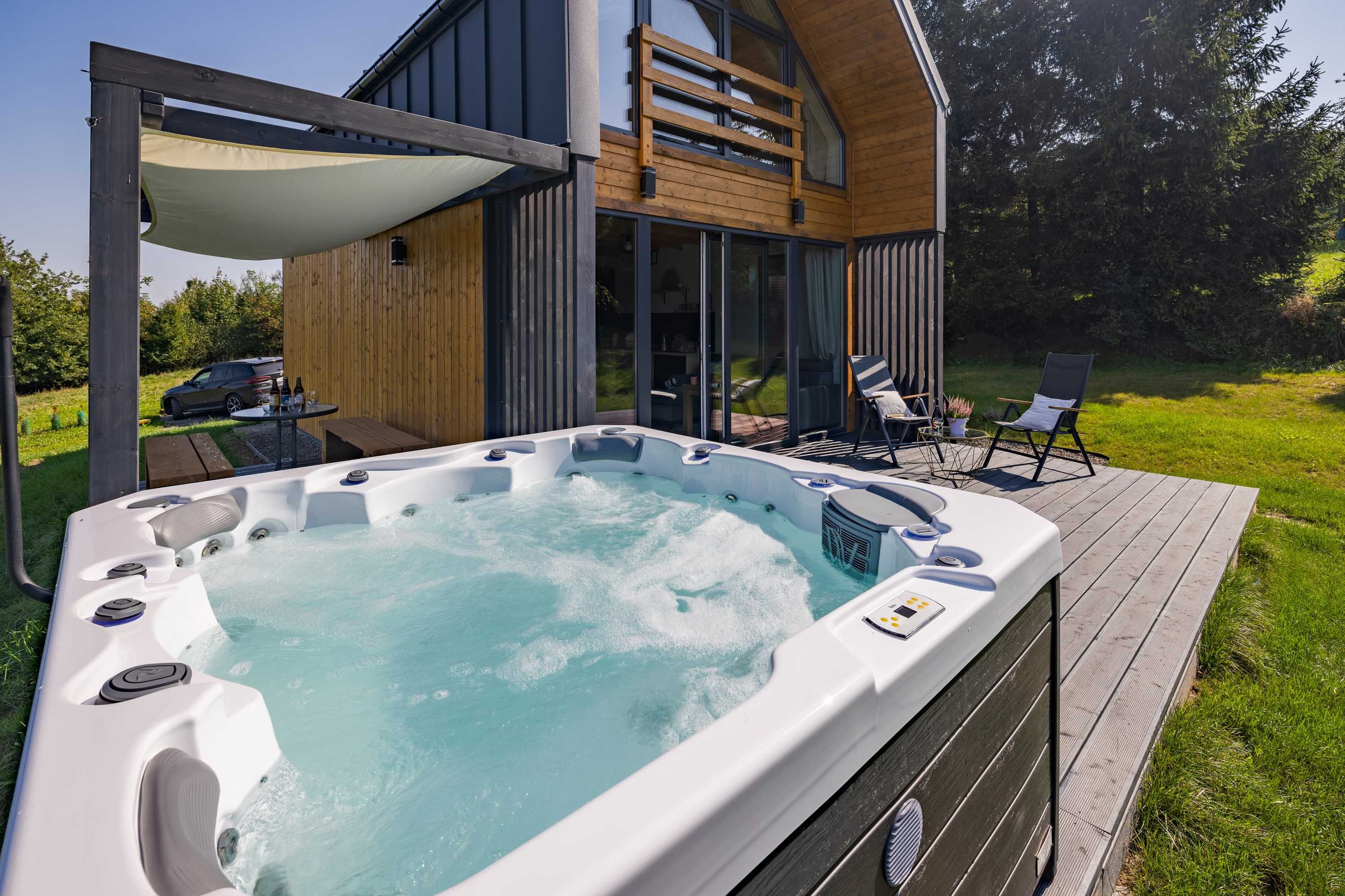 domek wynajem Szczyrzyc jacuzzi w górach,małopolska okolice Krakowa