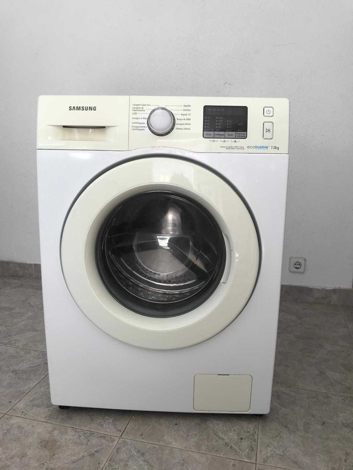 Máquina de Lavar Roupa Eco Bubble, 7 kg Usada
