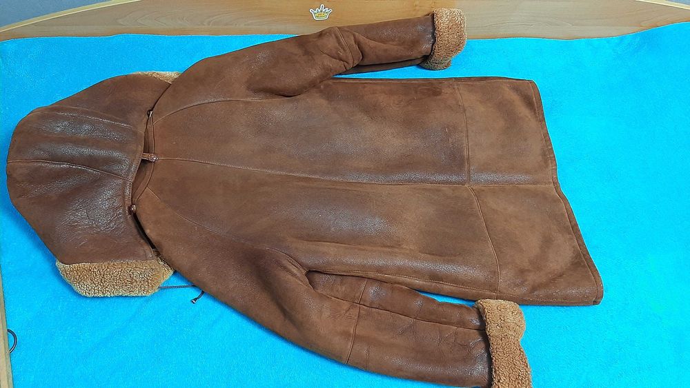 Дубленка жіноча коричньовий колір