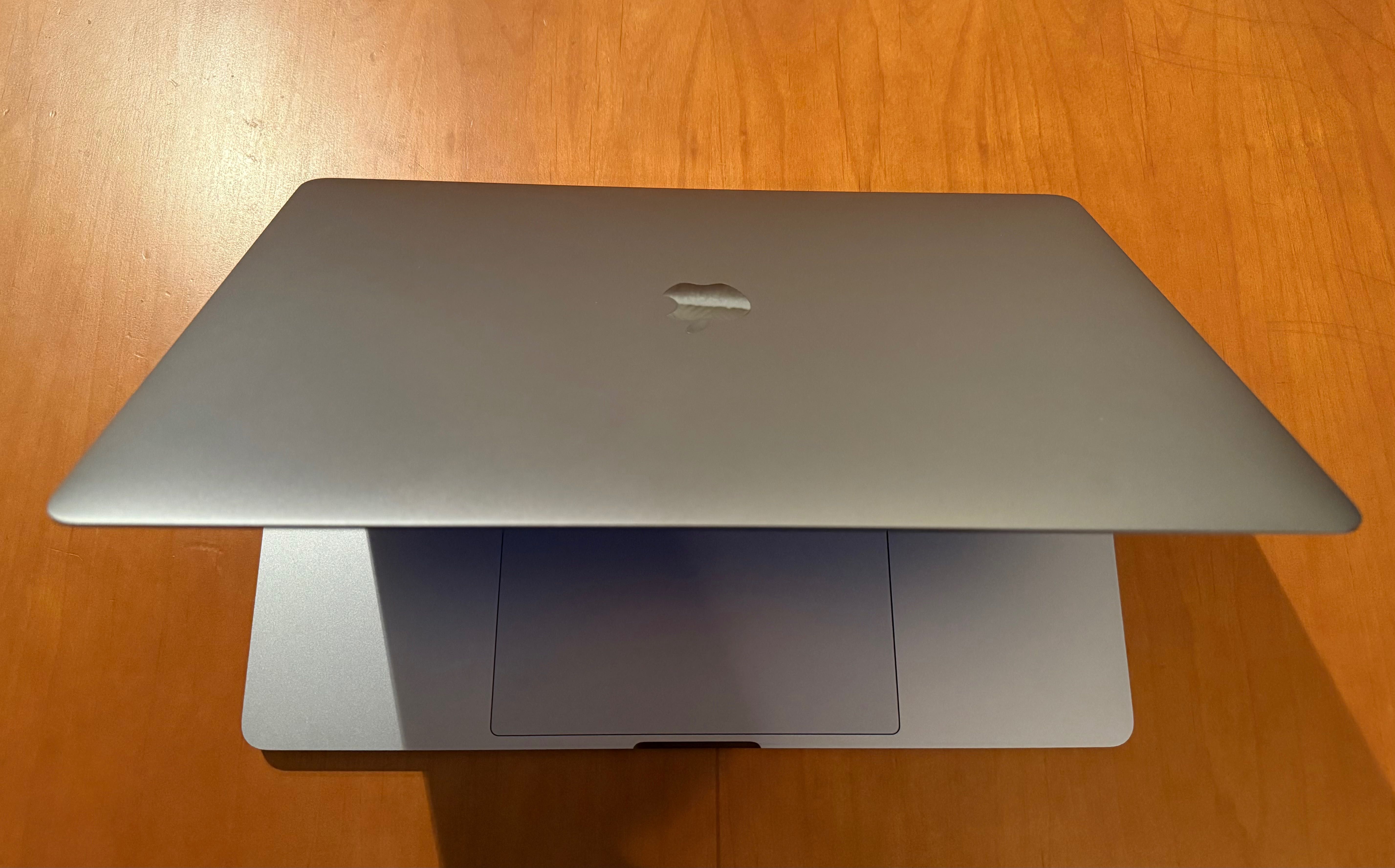 Macbook Pro Touch Bar 15 2017 Core I7