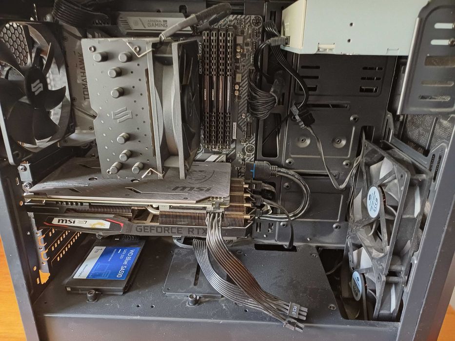 Komputer stacjonarny i5-9600k z RTX 2060 Super