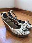 Sapatos de cunha