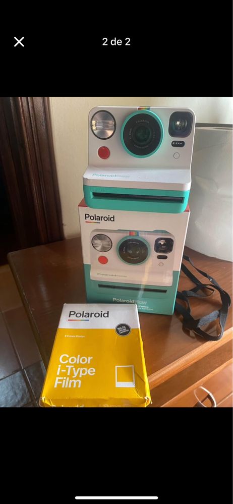 Polaroid Now com caixa