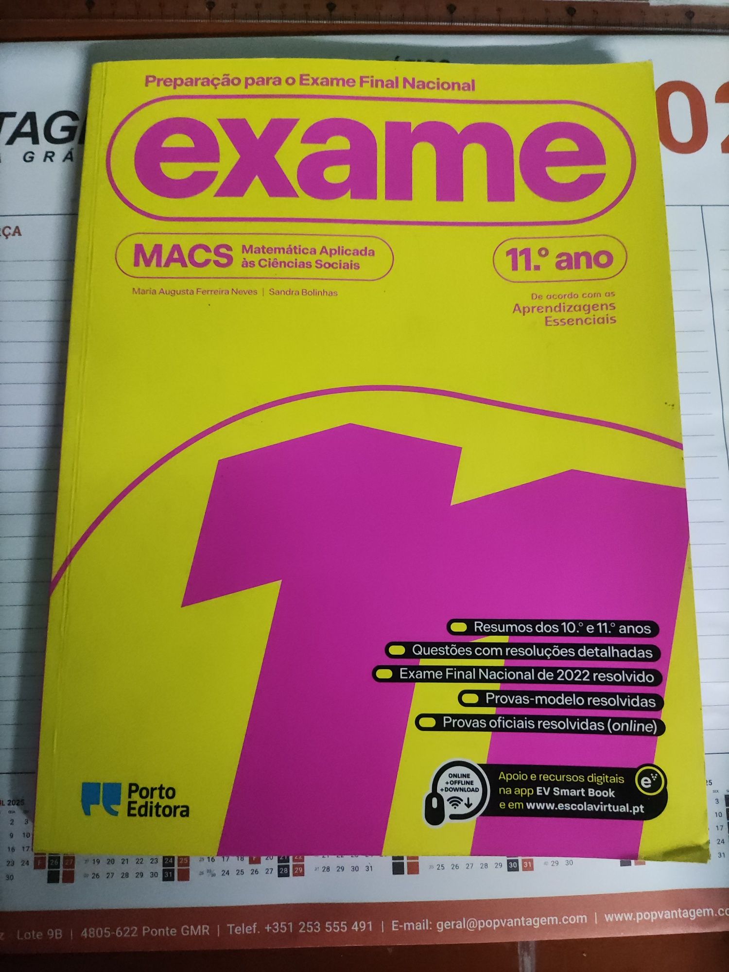 Livro preparação para exame nacional MACS 11 ano