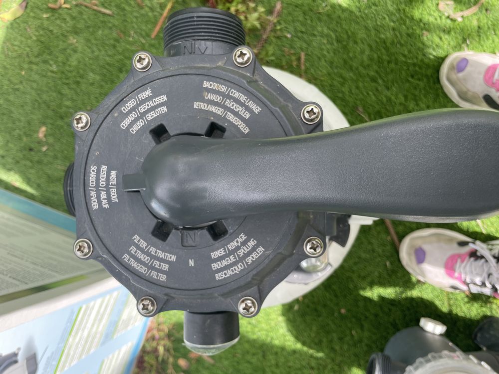 Motor de piscina potente em otimo estado