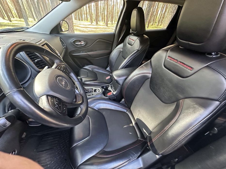 Jeep cherokee kl trailhawk 2020