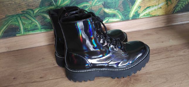 Czarne buty trzewiki lakierowane Dziewczynka H&M Rozmiar 35