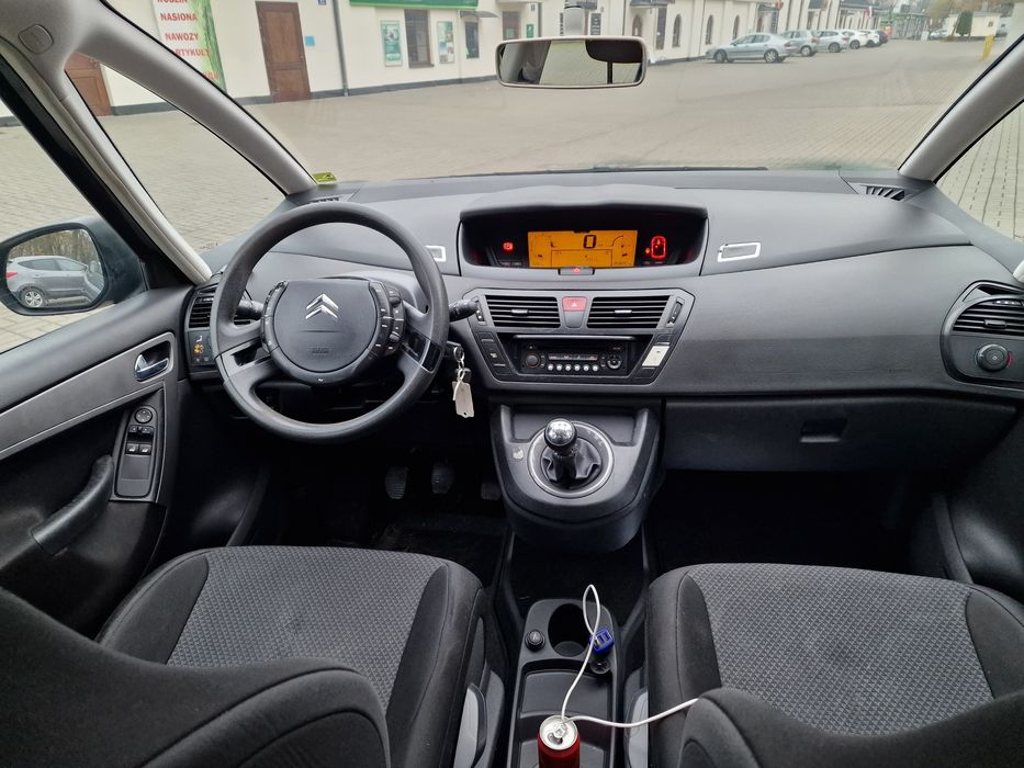 Citroen C4 Picasso 1.8 Benzyna Klimatyzacja Hak Isofix Czujniki
