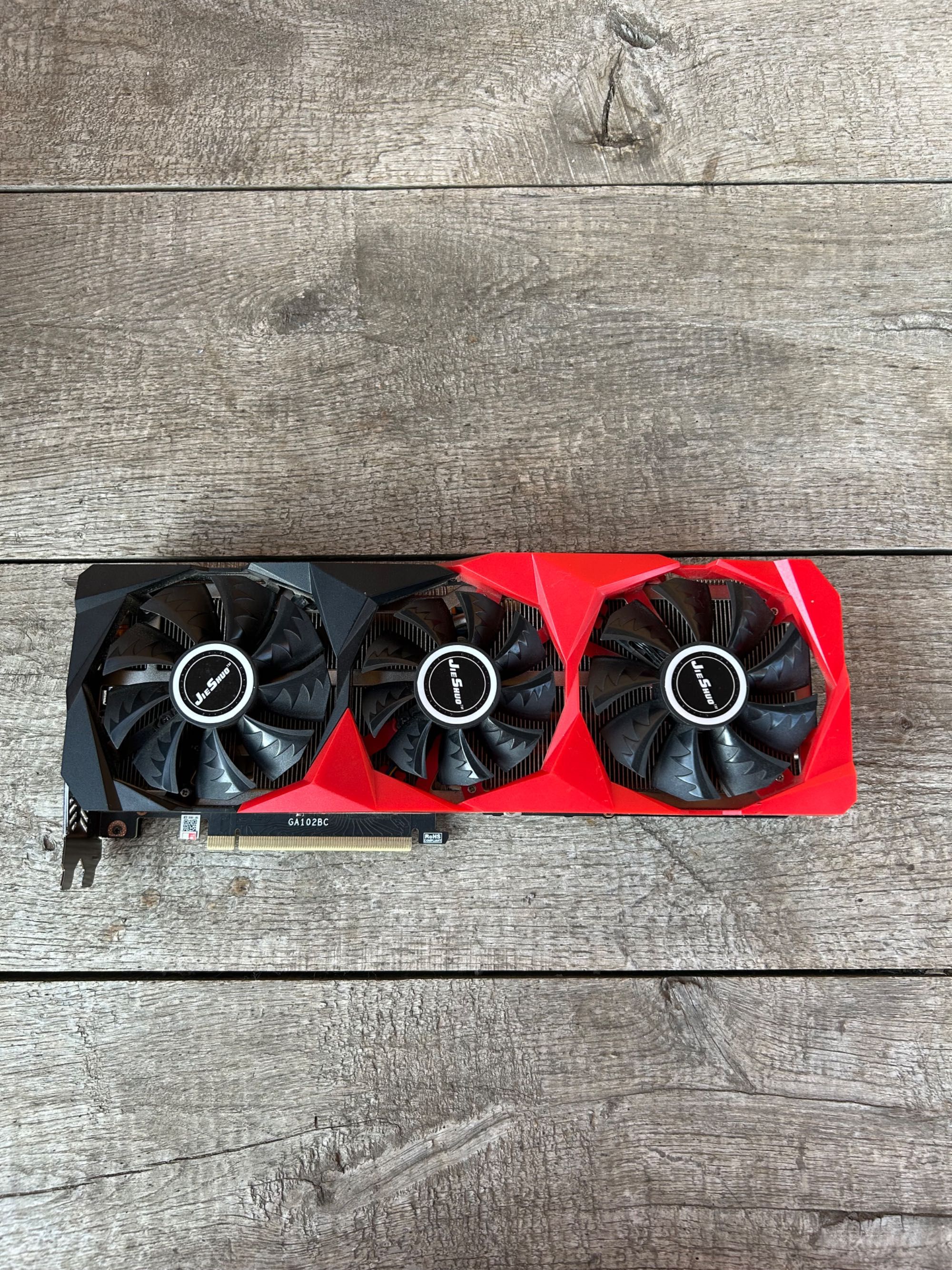 NVIDIA RTX 3080 10 ГБ GDDR6X 8704 GPU 320 біт