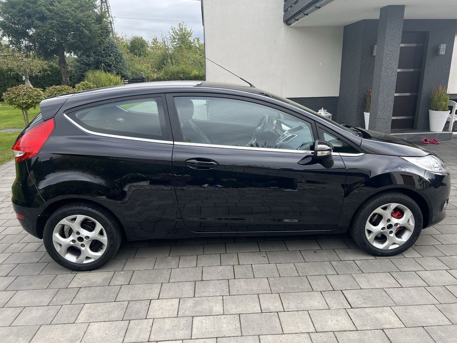 Ford Fiesta Titanum + koła zimowe