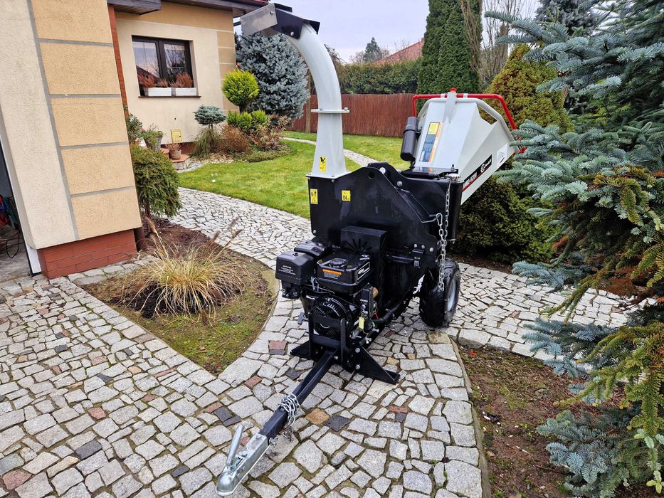 Rębak spalinowy LUMAG RAMBO HC 15H - największy powystawowy!!