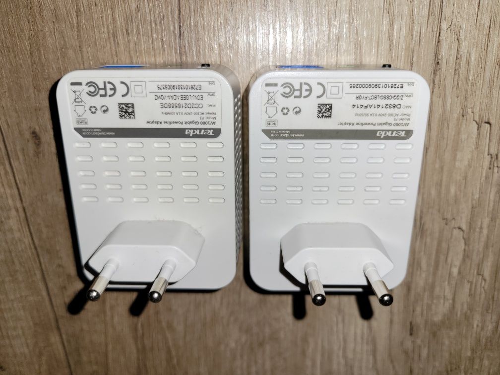 Tenda PH3 AV1000 Gigabit Powerline Adapter x2