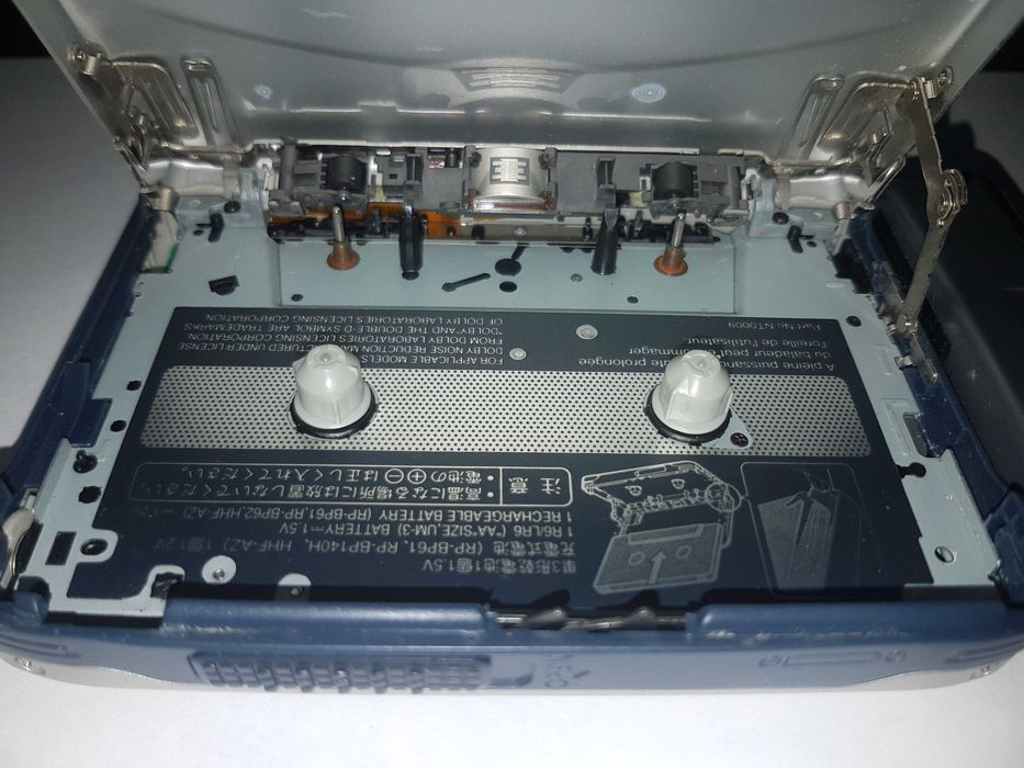 Кассетный плеер Panasonic RQ-SX32 made in Taiwan/Japan