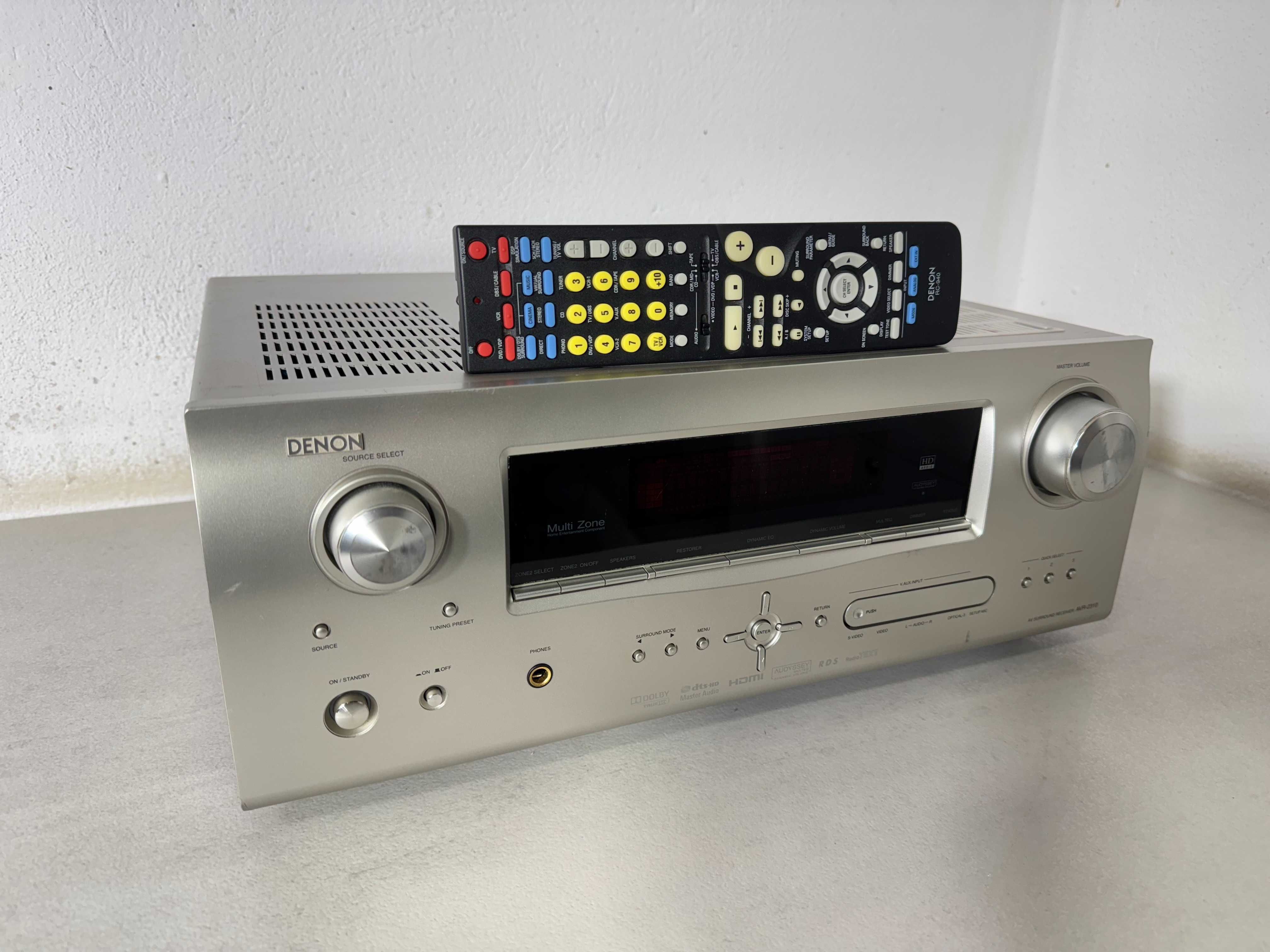 Amplituner AV Denon AVR-2310  pilot