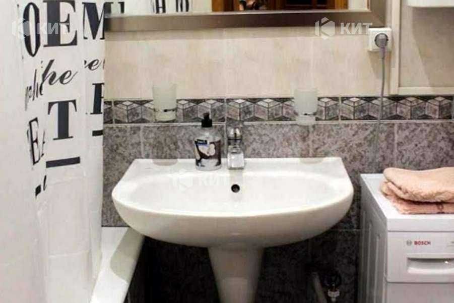 2к.73м2 Центр (ул. Чернышевская 1, м. Архитектора Бекетова) 127966