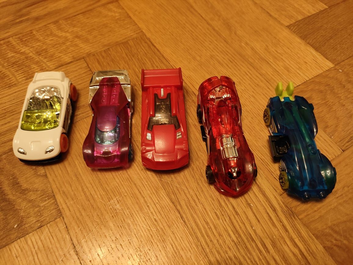 Hot wheels, wieża wyścigowa + samochody