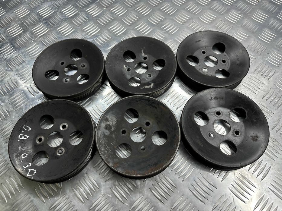 Шкив насоса ГУР  opel omega b 2.5i v6 (1994-2003) 90409788