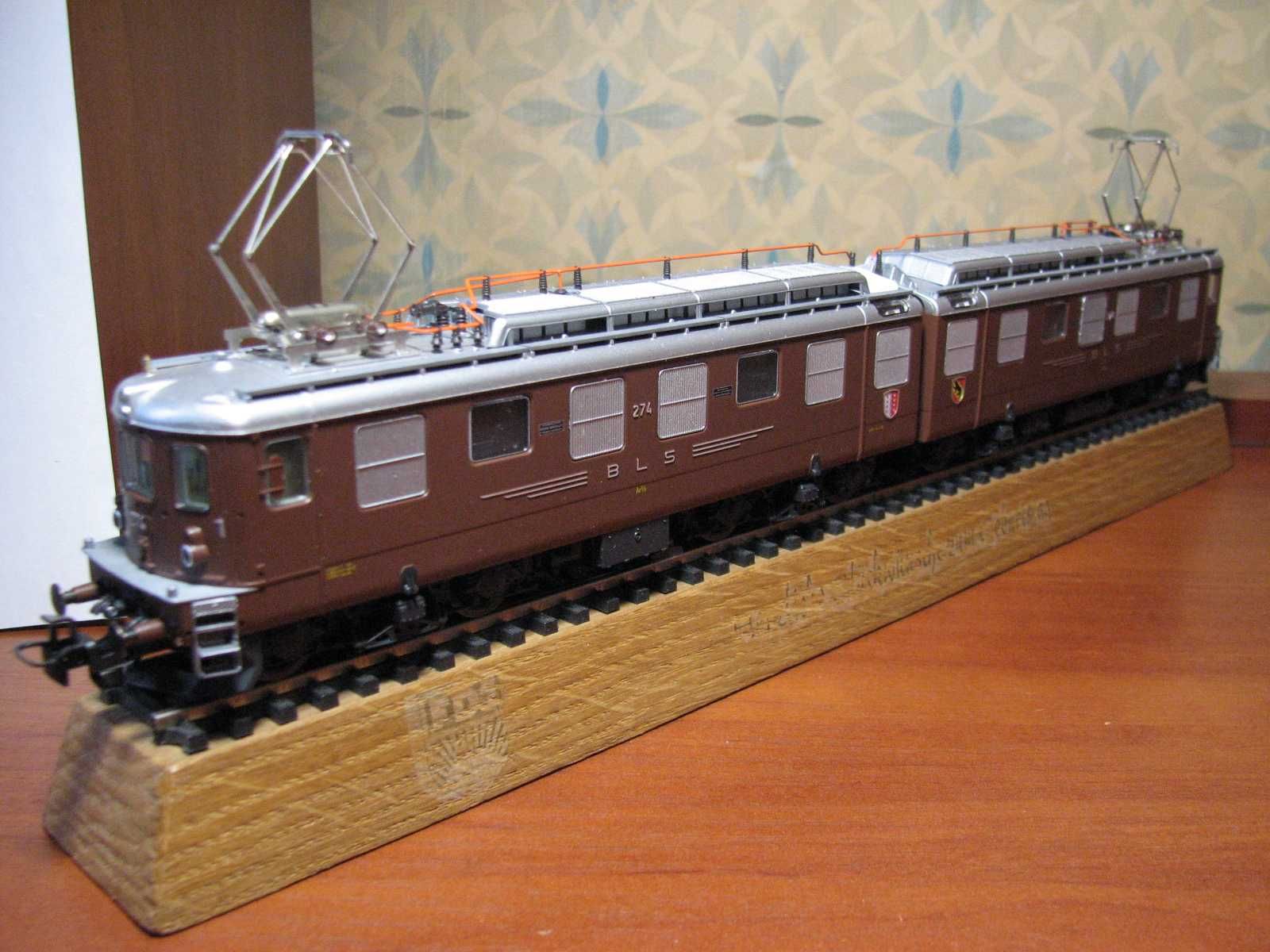 Электровоз A/e 8/8 2774 BLS Roco HO (M 1:87)