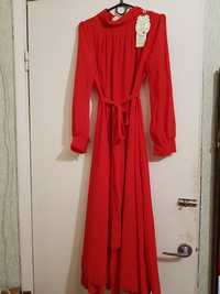 Длинное красное платье s