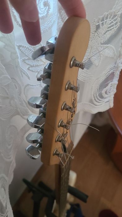 Продам гітару Squier Bullet Strat