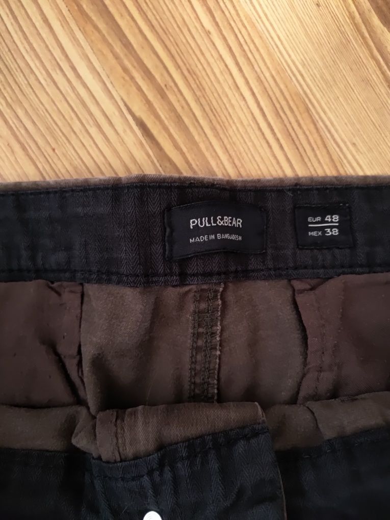 Spodnie meskie Pull&Bear roz. 48