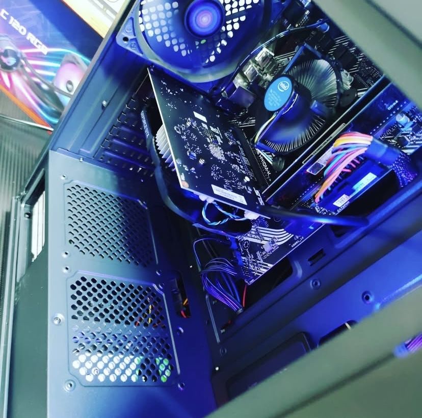 PC Gaming | i3-9100F + GTX 1650 + 16GB RAM + SSD 248GB