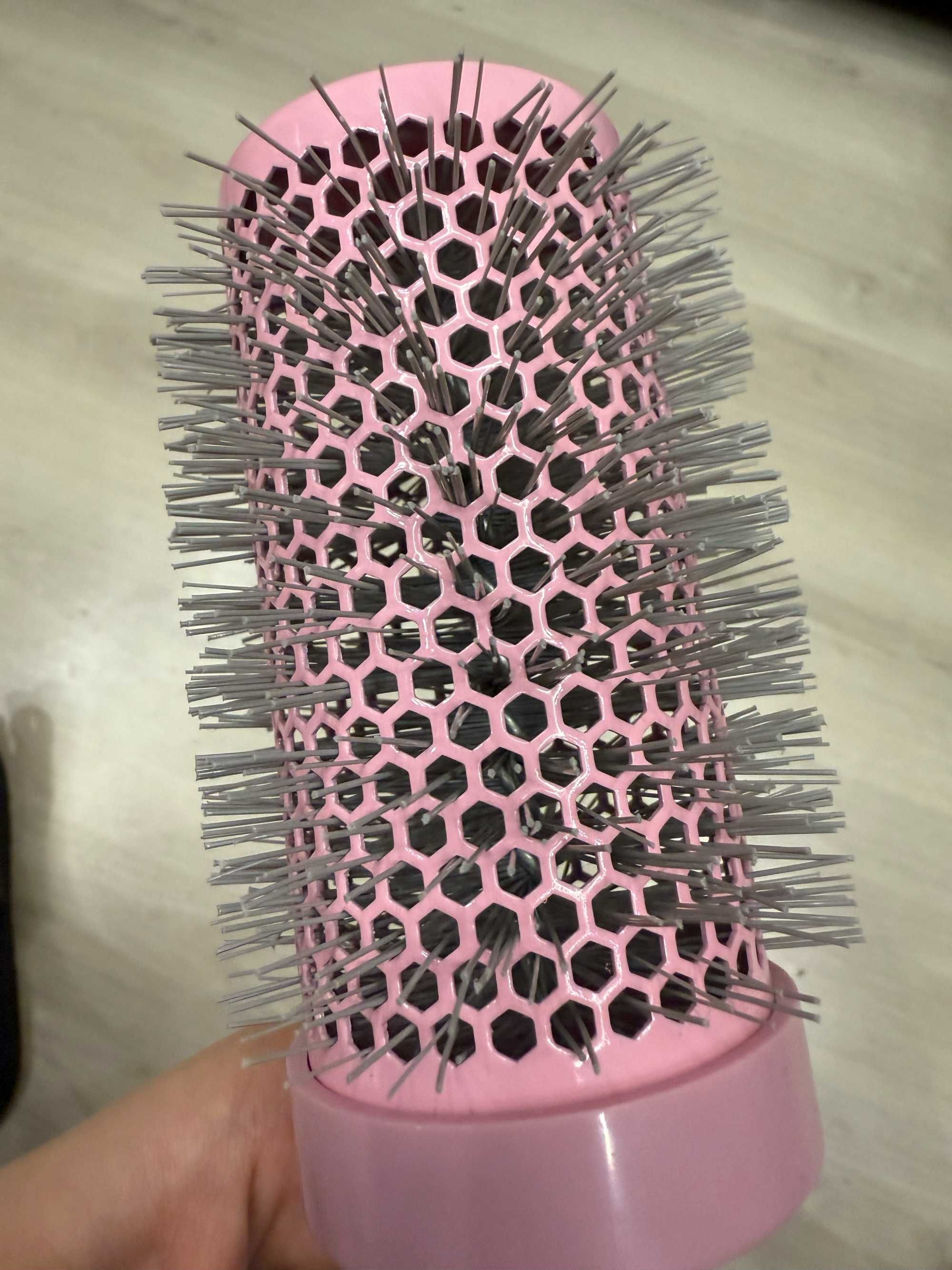 Brushworks Ceramic Round Brush