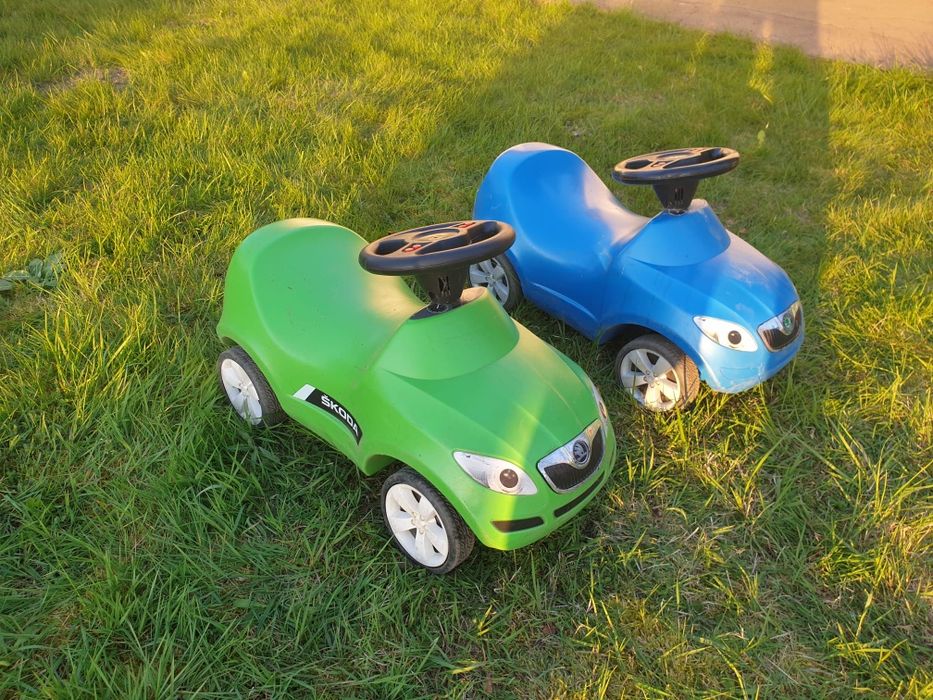 Pchacz odpychacz jeździk skoda dla dzieci