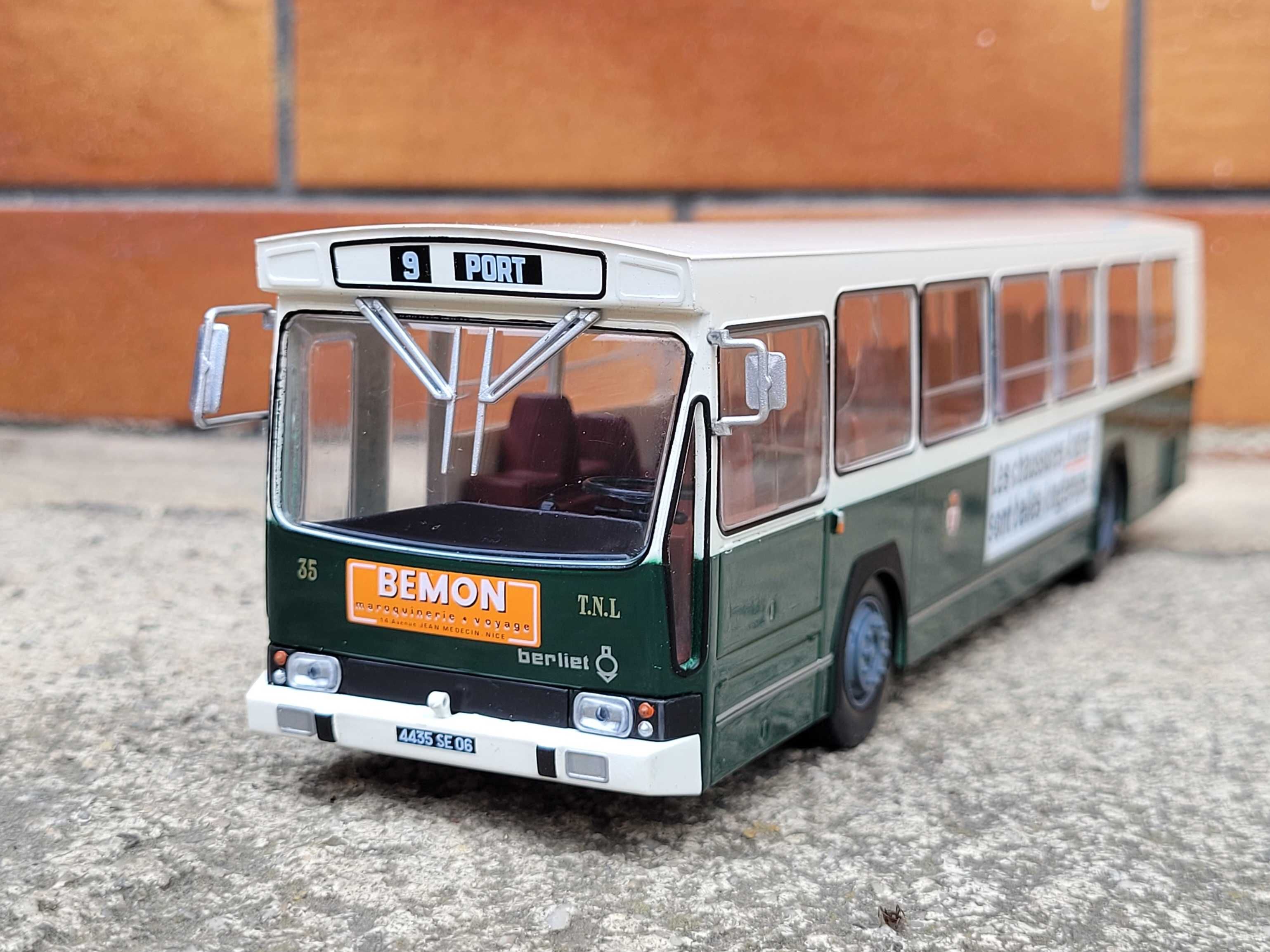 Kolekcja autobusów Jelcz PR 100 Berliet 1:43 26 cm Autobus Autokar PKS