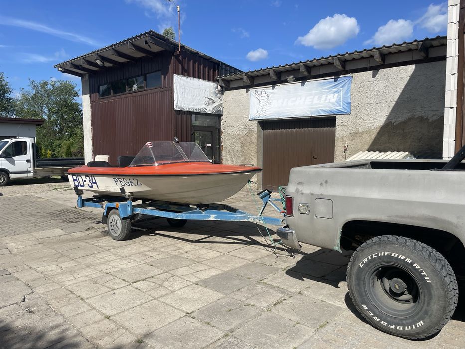 Motorówka łódź motorowa Mirella retro PRL wicher 30KM