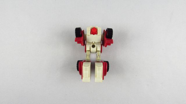 HASBRO Takara Transformers G1 Swerve Figurka kolekcjonerska 1986 r.