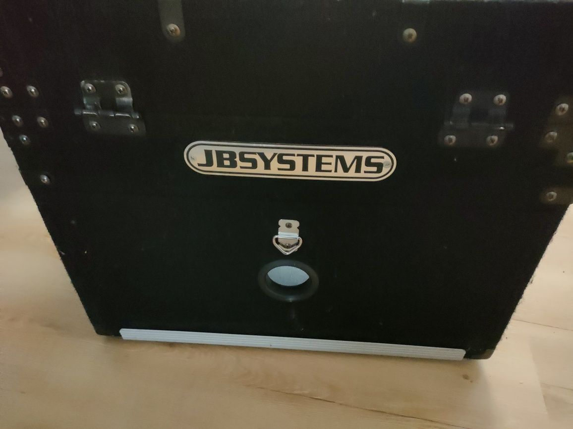 JB Systems -profesjonalna skrzynią transportowa na mixer