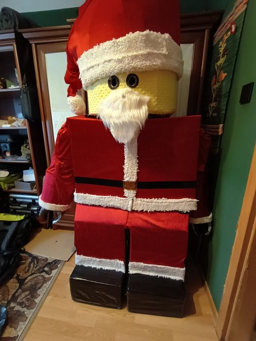 Mega kostium Mikołaja – styl LEGO, duży, efektowny, ręcznie robiony!