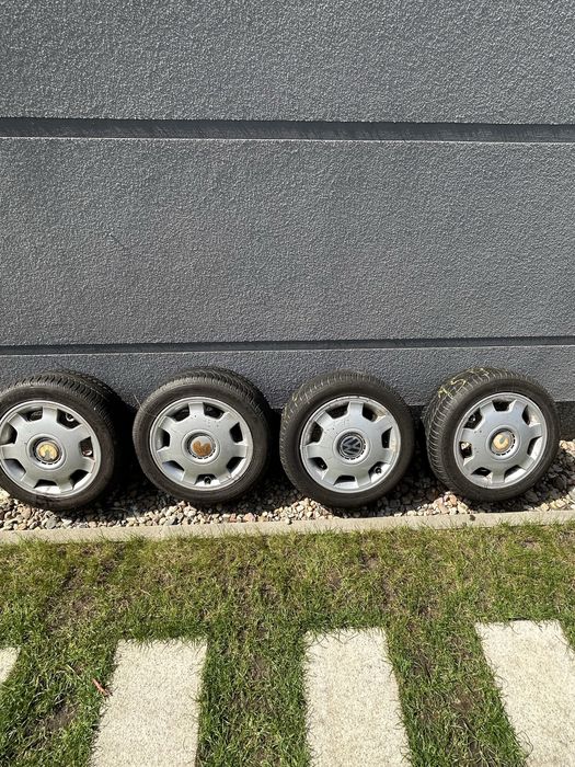 Komplet kół R14 dla VW Polo z oponami całorocznymi Fulda