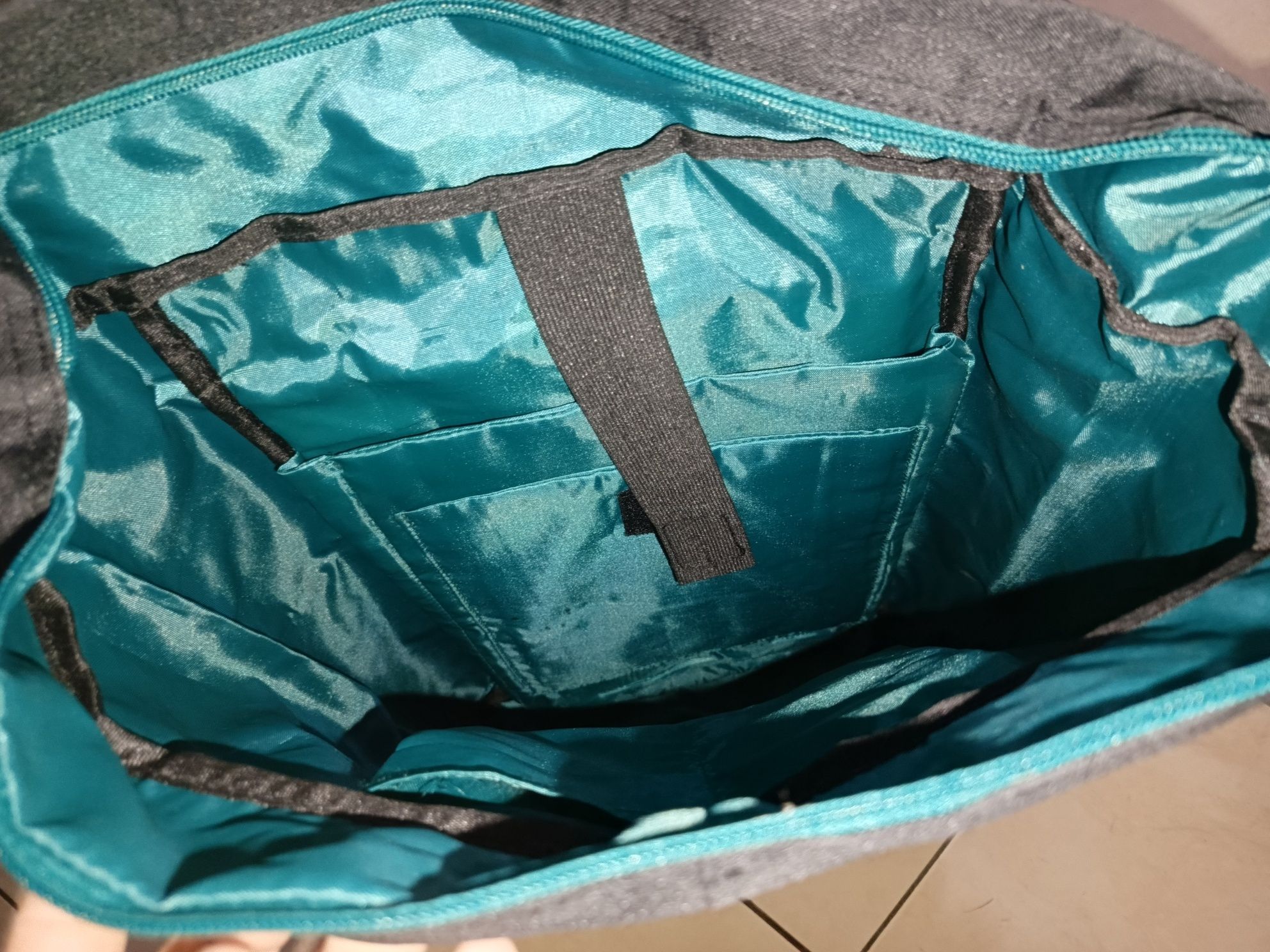 Duży pojemny plecak
