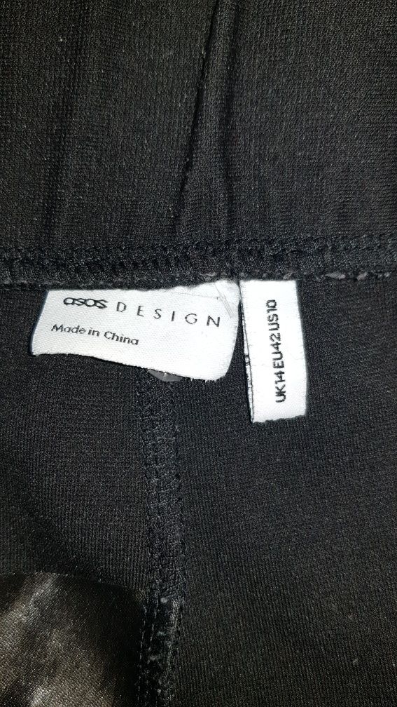 Legginsy  czarne XL Asos