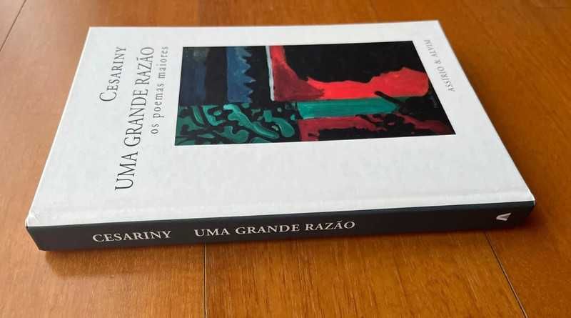 Livro "Uma Grande Razão - Os poemas maiores" de Mário Cesariny