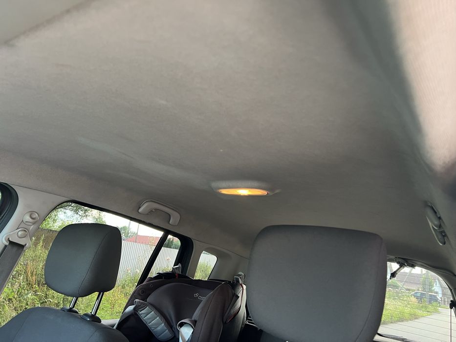 Продаю RENAULT MODUS 1.5 дизель.