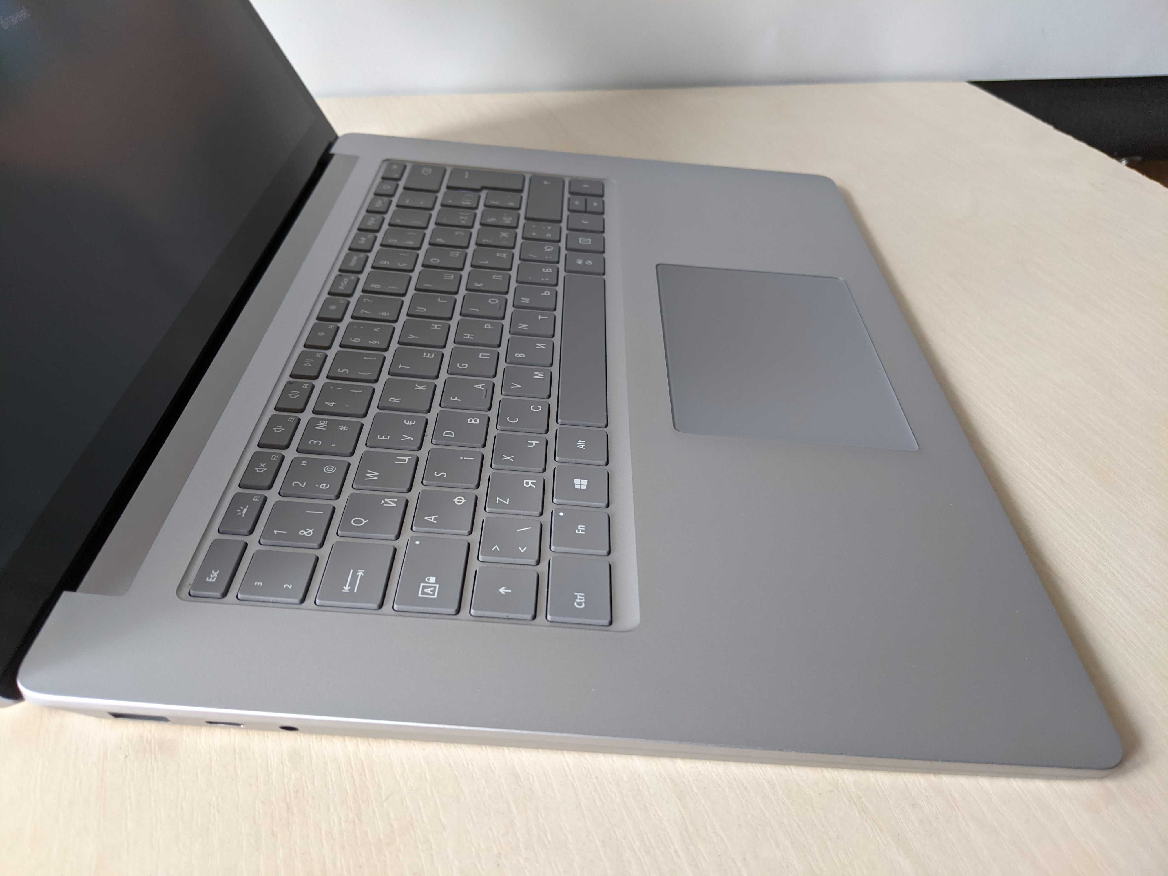15,6 Microsoft Surface Laptop 3 1872 - i5-1035G7 IPS Touch стан нового
