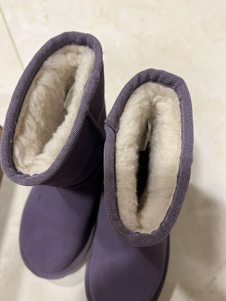 Дитячі зимові чоботи  Koolaburra by UGG 28,5р.