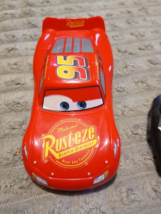 Маквін машинка на пульті, оригінал, машинка на радіокеруванні з мульти