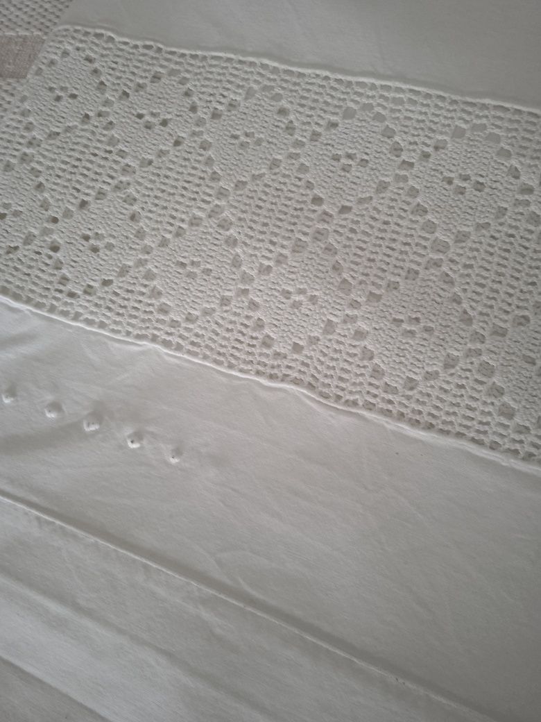 Lençol de cama de casal .