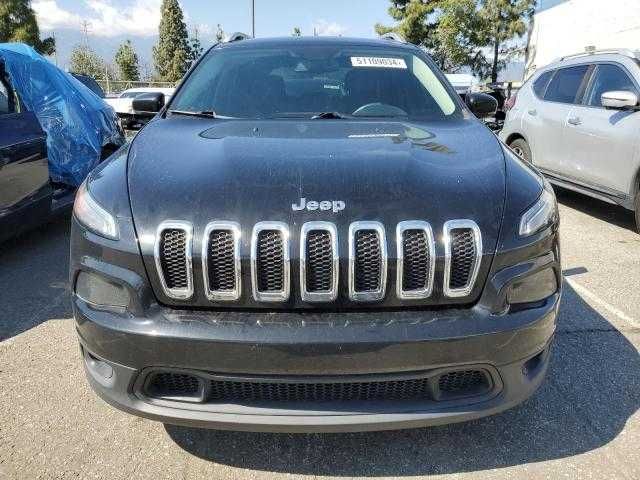 Jeep Cherokee Latitude Plus 2018 _