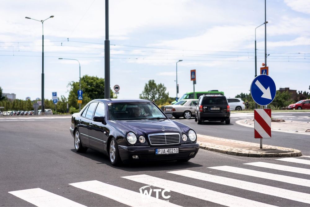 Mercedes W210 2.4 V6 Avantgarde