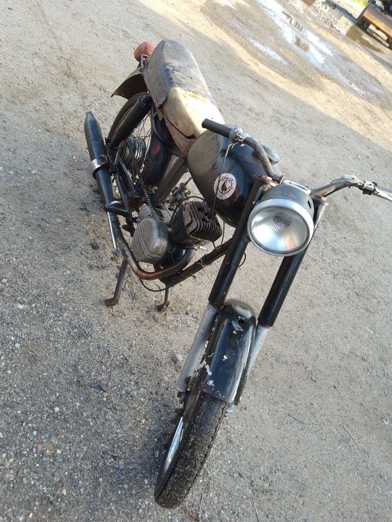 Sprzedam kolekcję motocykli motorowerów WSK Jawa Komar Romet